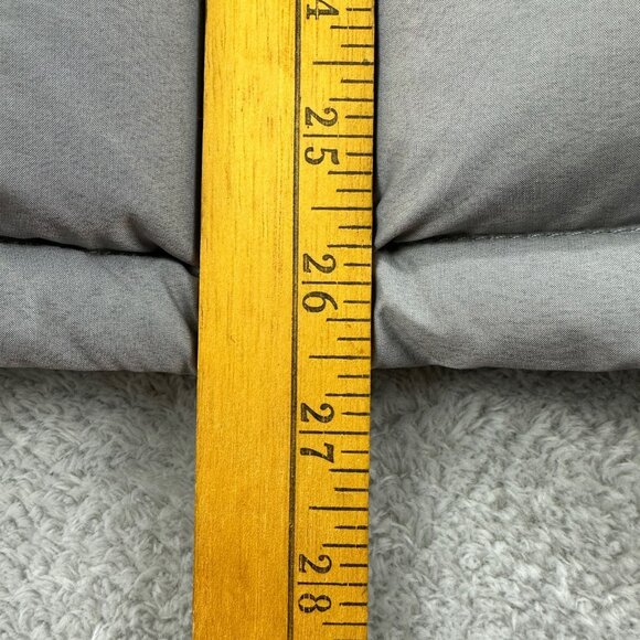 The North Face 700 Grey Down Puffer Men''s Size L - Picture 3 of 15